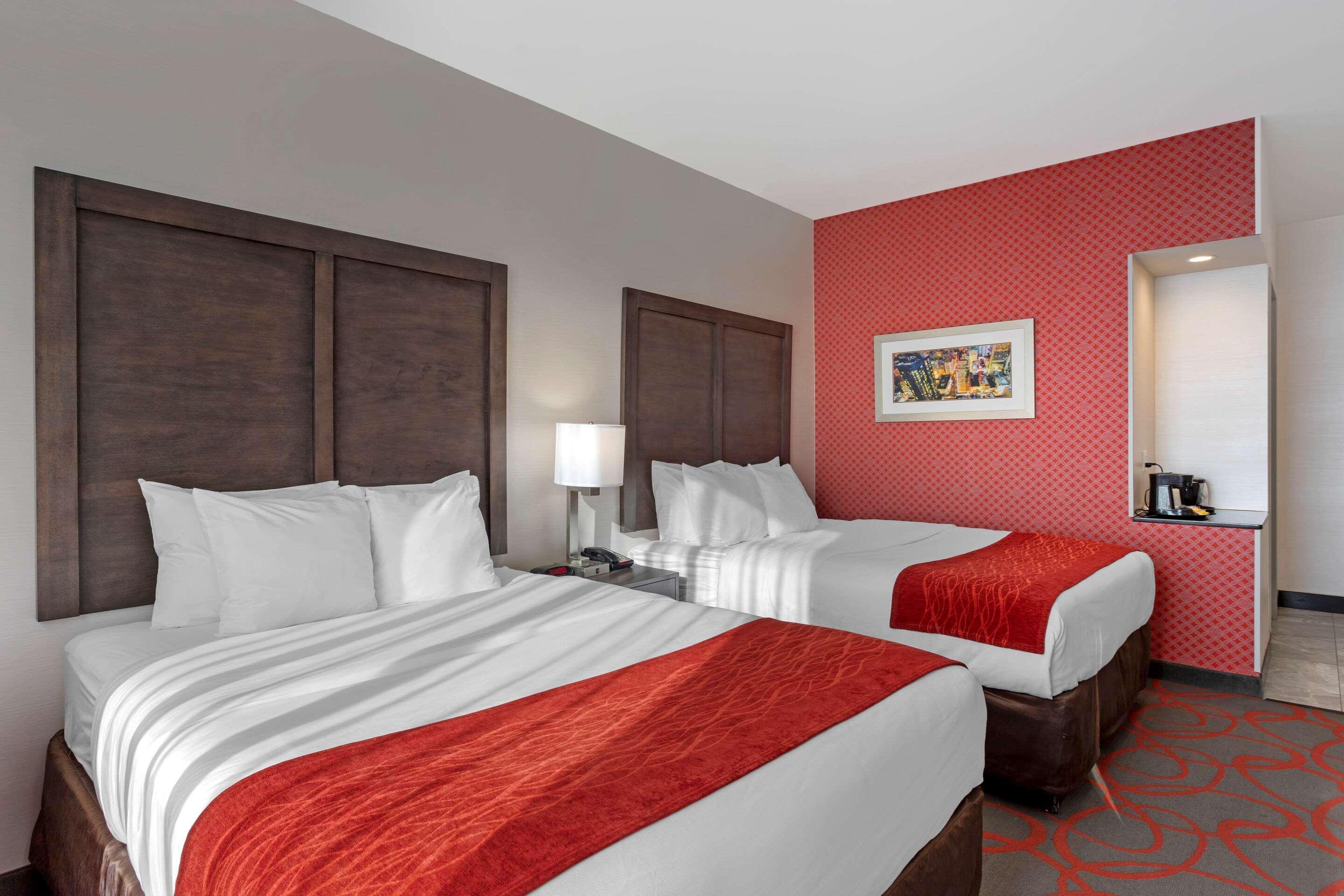 Comfort Inn & Suites Near Stadium Nowy Jork Zewnętrze zdjęcie
