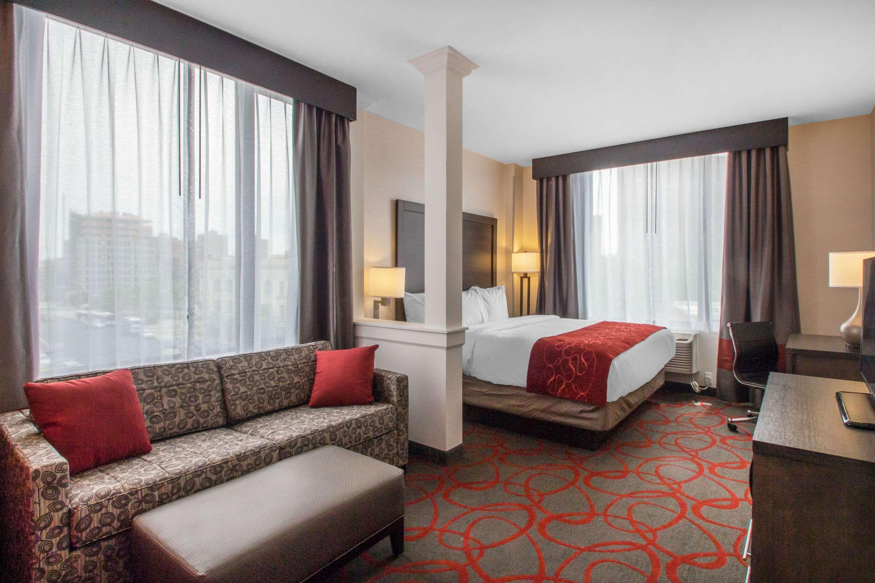 Comfort Inn & Suites Near Stadium Nowy Jork Zewnętrze zdjęcie