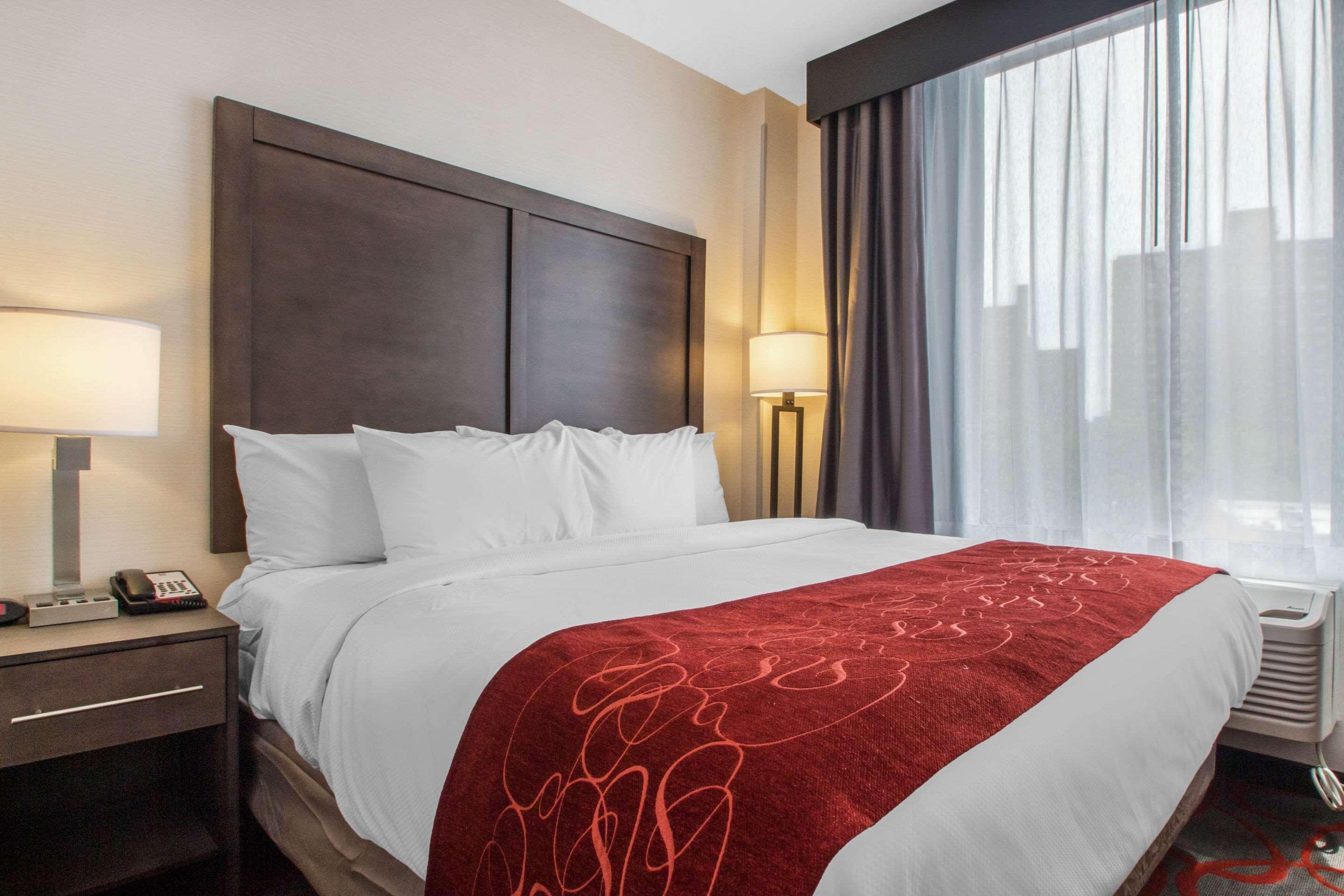 Comfort Inn & Suites Near Stadium Nowy Jork Zewnętrze zdjęcie